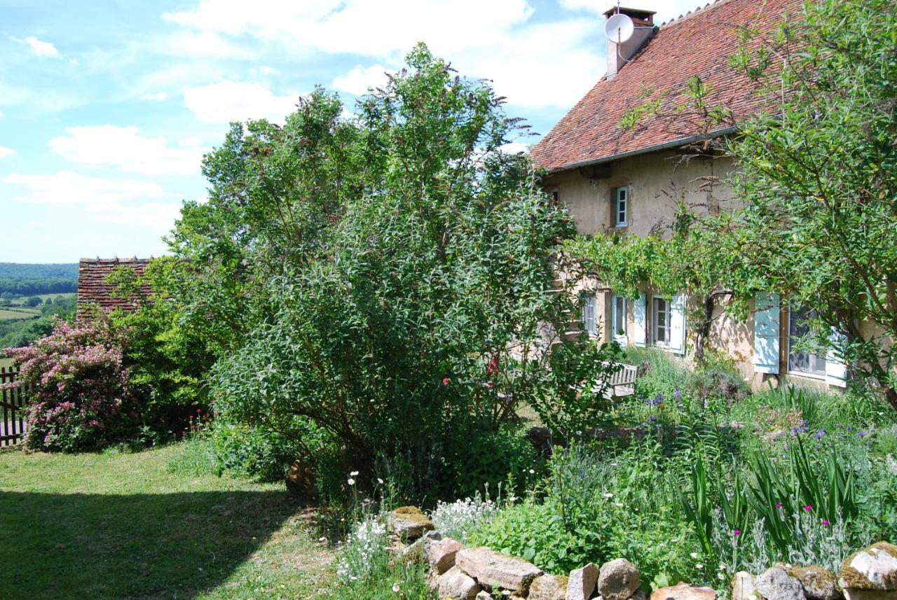 La Tour Bed and Breakfast Marcilly-la-Gueurce Buitenkant foto
